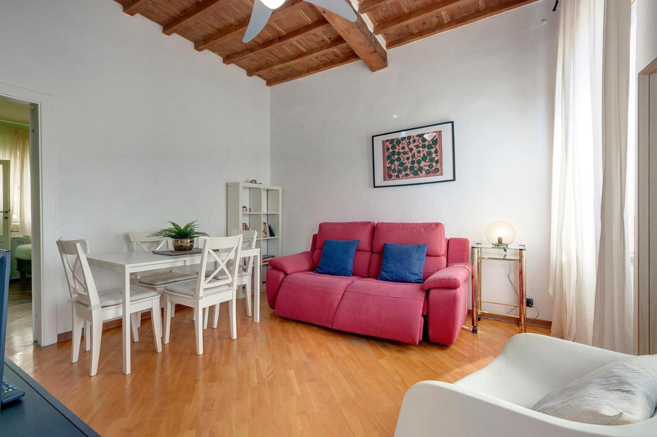 Apartment Santa Maria 10 Florenz