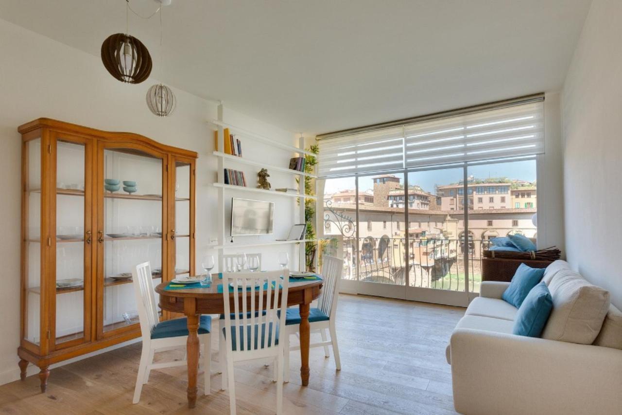 Apartments Florence - Ponte Vecchio Balcony * Florence