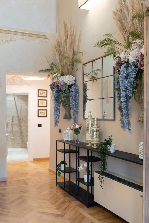 - Piazza San Lorenzo Appartement *
