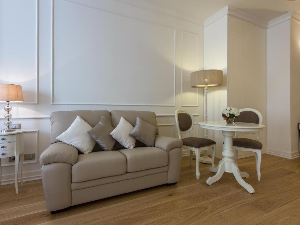 Bed & Breakfast Dei Poeti Rooms&apartments 3*