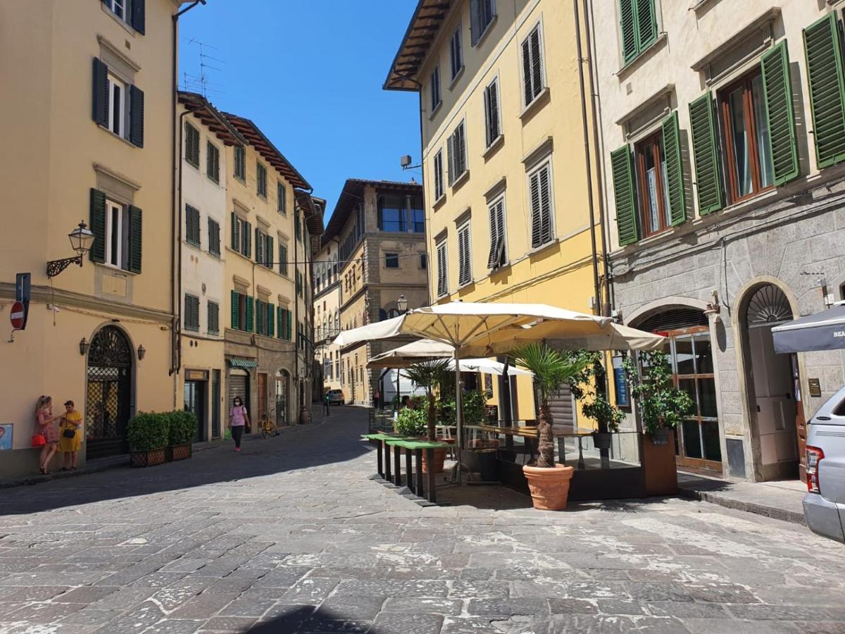 Niccolò Terrace *