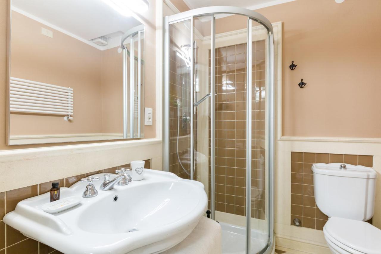 I Renai - Ponte Delle Grazie Modern Apartamento *
