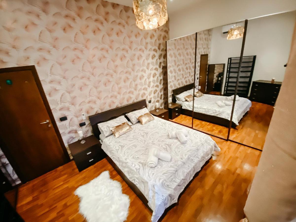 Vittoria House * Florence