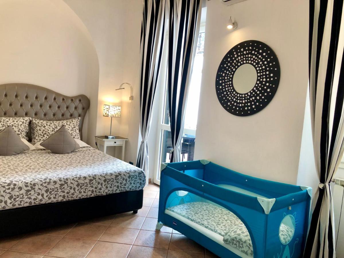Santa Croce Garden Apartment