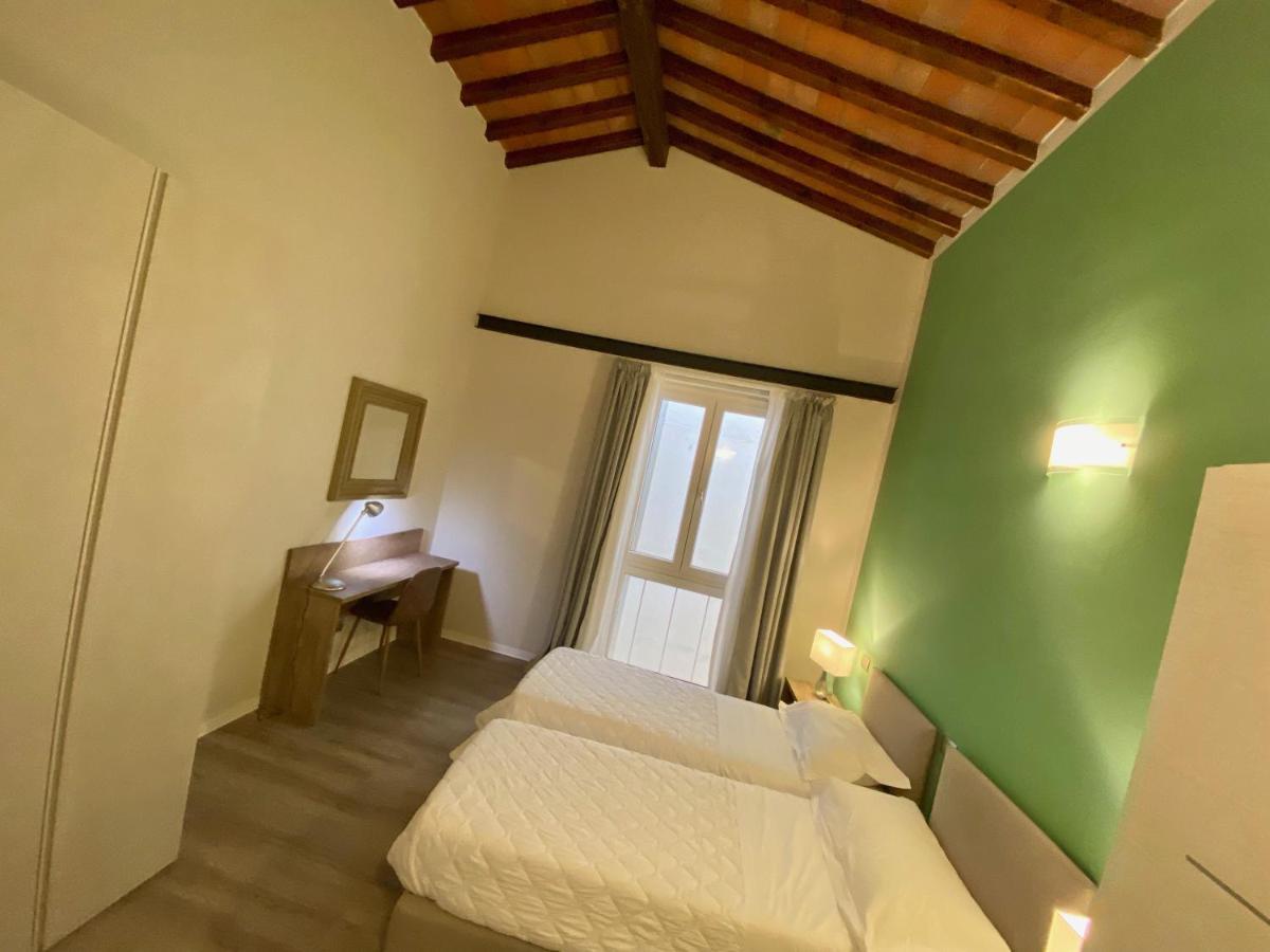 Corso Third Floor Apartment Florenz