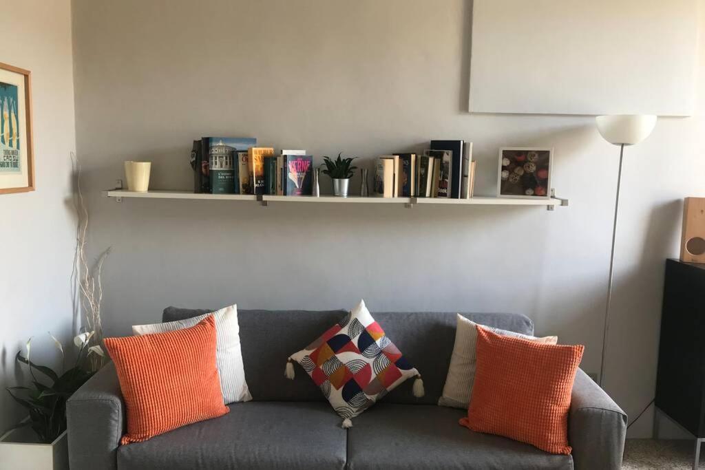 Sunny Floor In San Frediano Appartement *