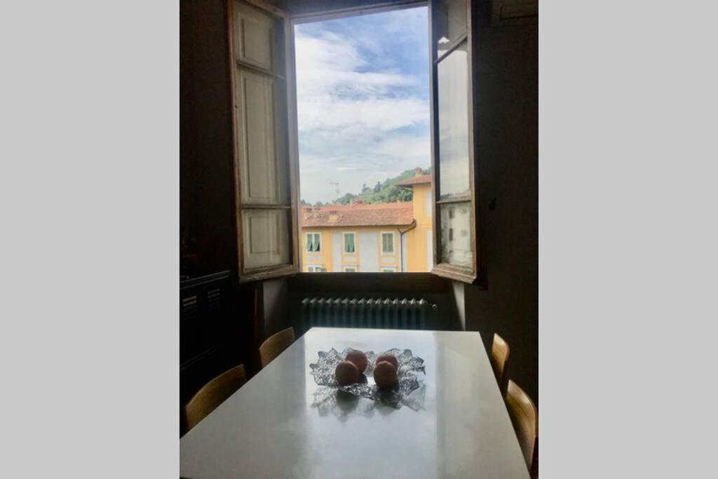 Sunny Floor In San Frediano Florence