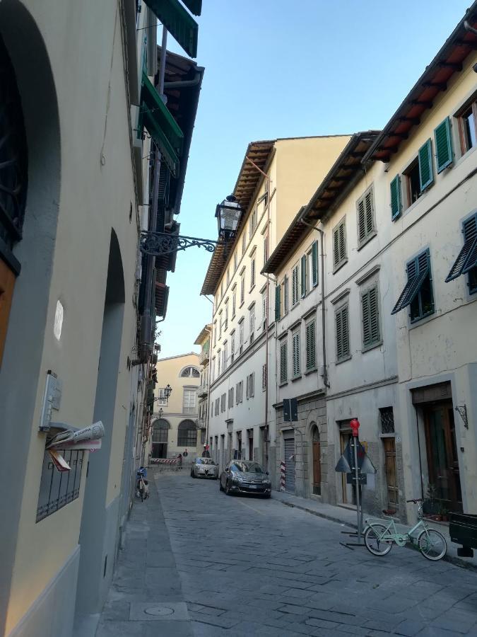 Acomodação com café da manhã  In San Frediano *