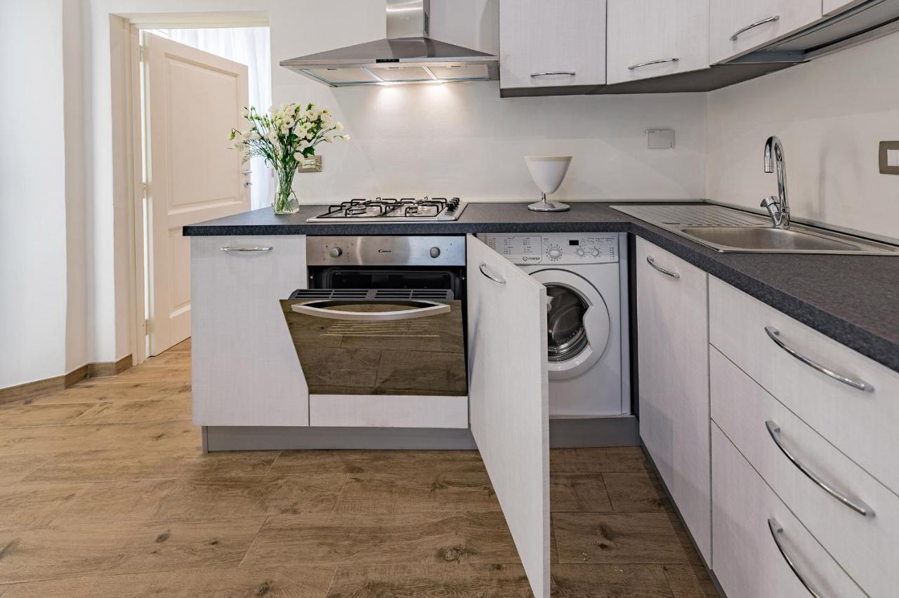 Appartement Via Macci, 59 - Charming - Stylish In A Vibrant Neighborhood With So Comfortable Beds!
