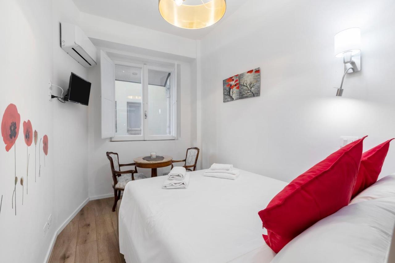 Fiore - Ponte Vecchio Mini Studio Apartment