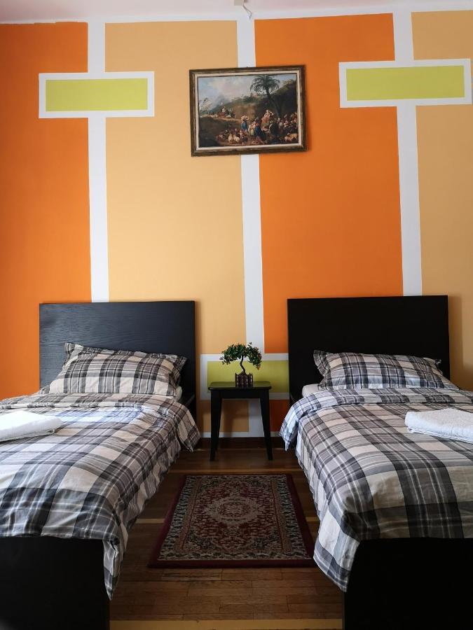 Station Bed & Breakfast 3*