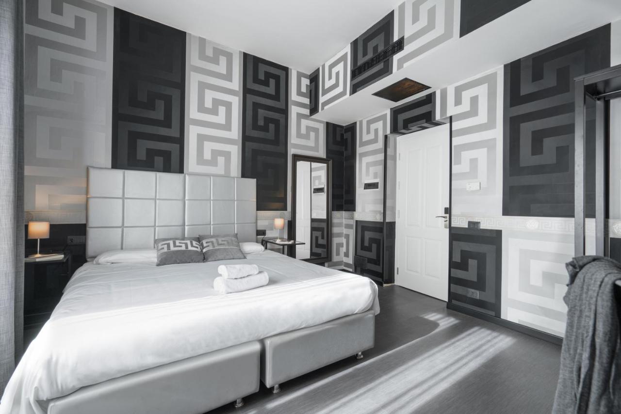 Deco 2*