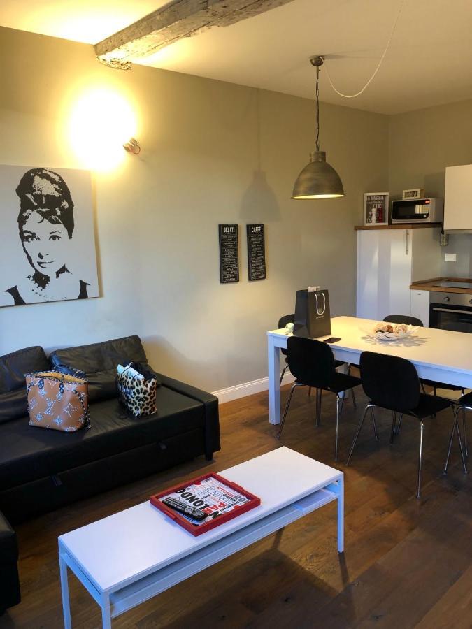 Leon Rosso Flat Appartement *