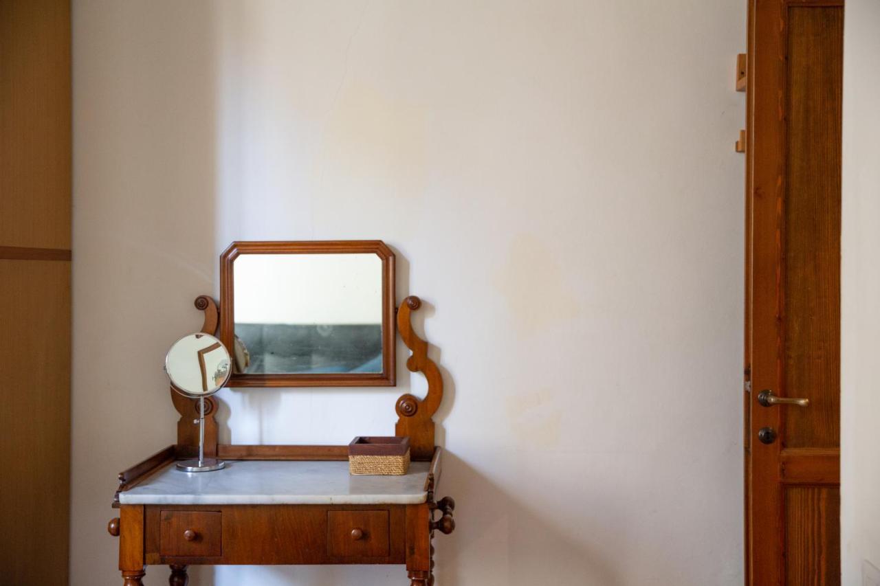 Lovely One Bedroom Nearby Ponte Vecchio Appartement