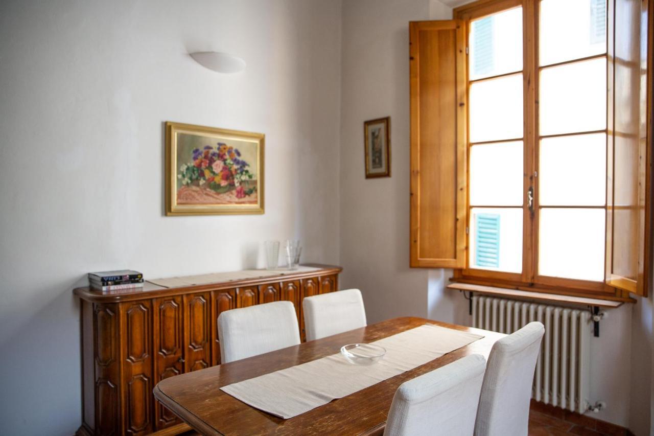 Lovely One Bedroom Nearby Ponte Vecchio