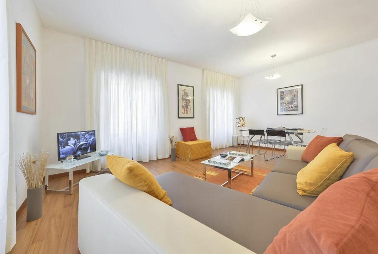 Palazzo Anselmi By Halldis Apartment *