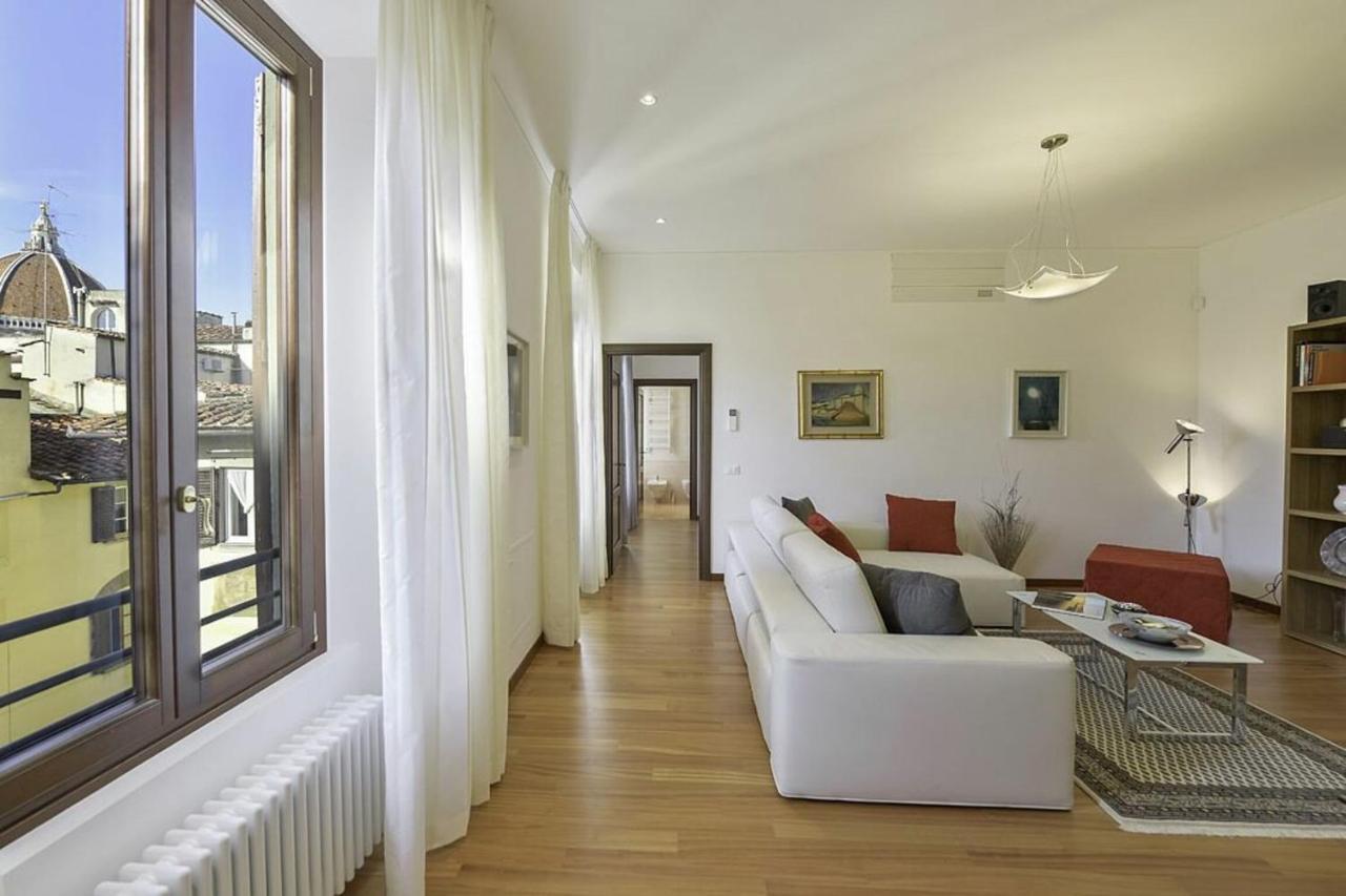 Palazzo Anselmi By Halldis Apartment *