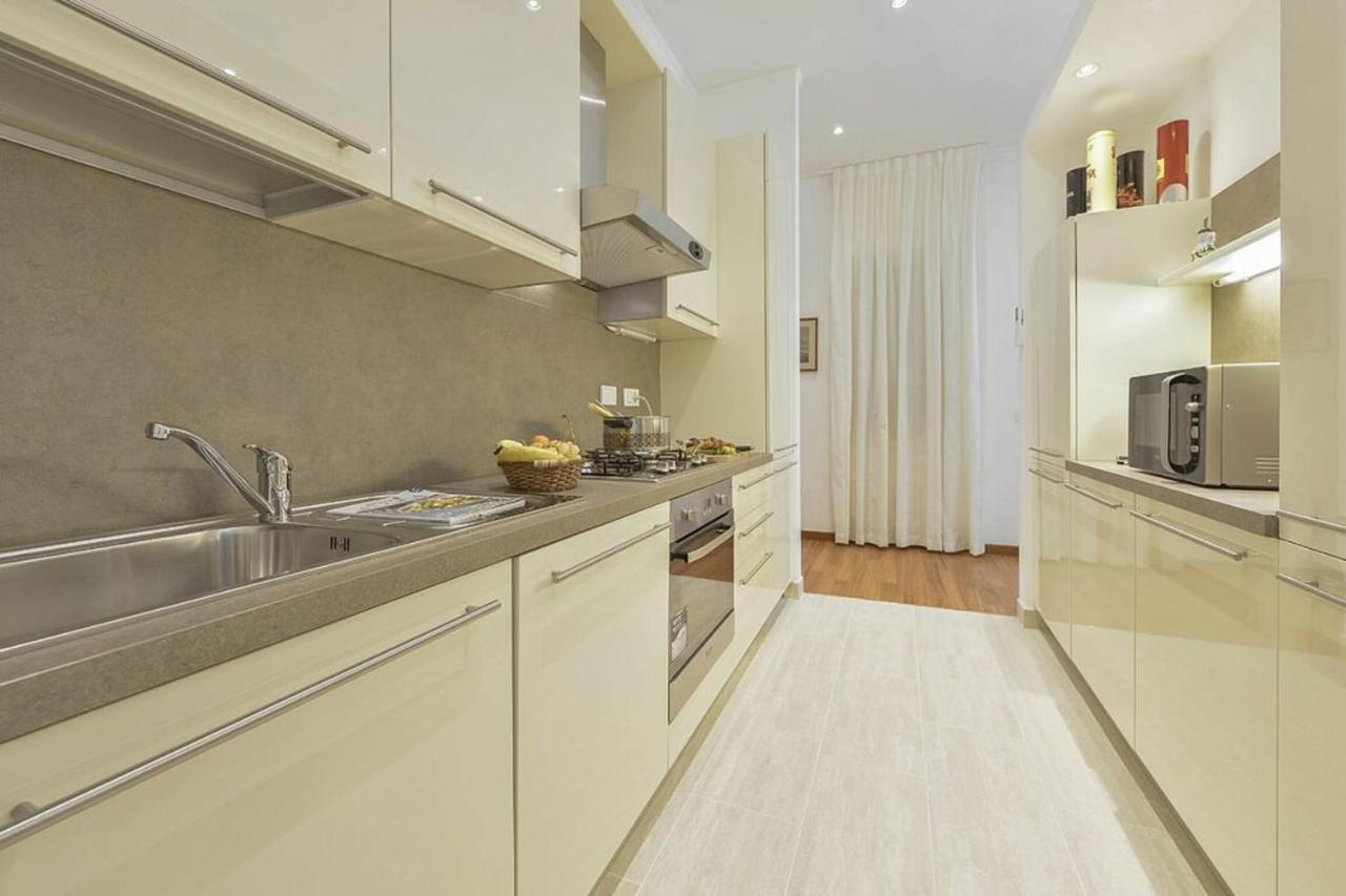 Apartment Palazzo Anselmi By Halldis Florence