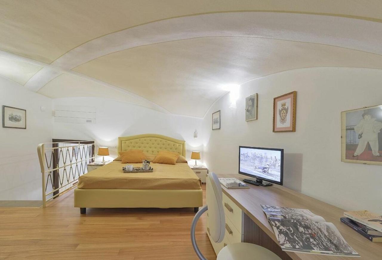 Apartment Palazzo Anselmi By Halldis *