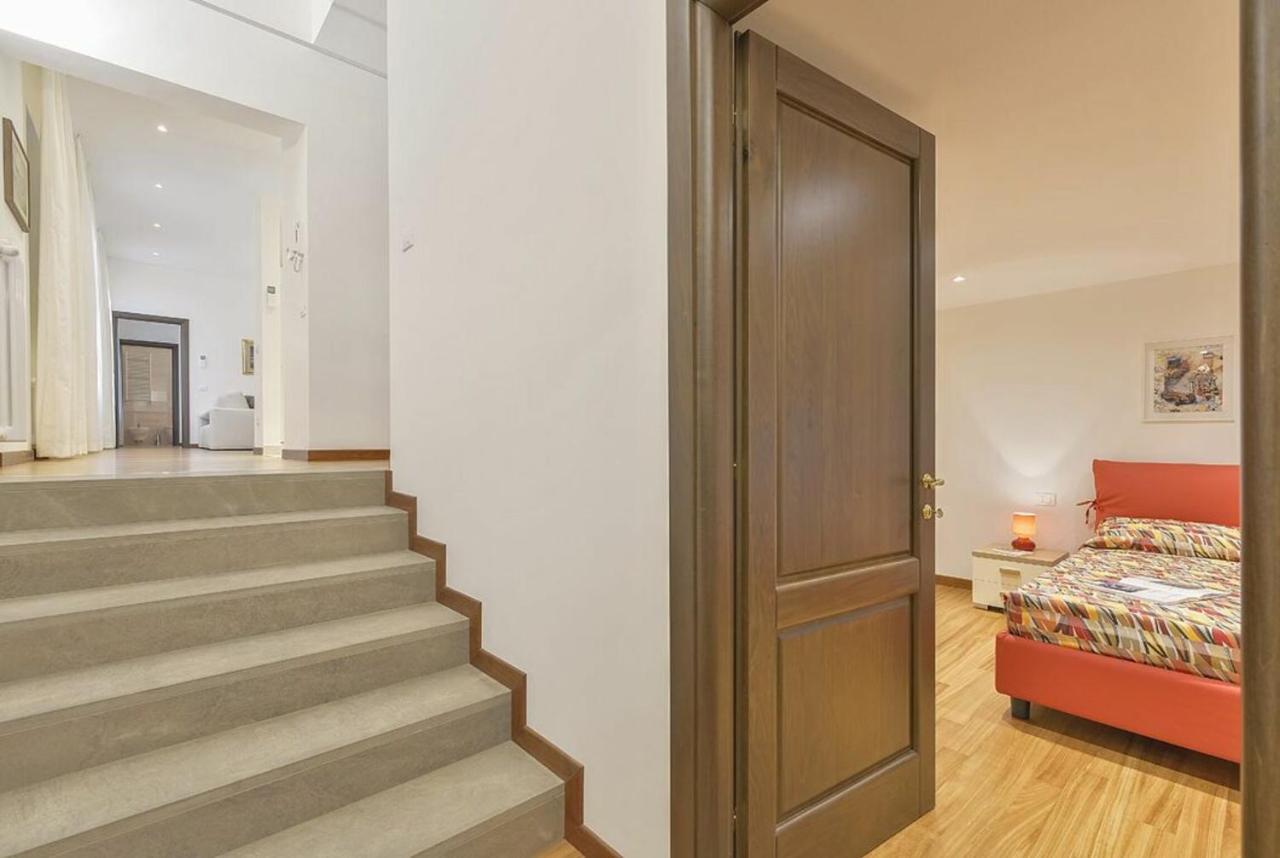 Palazzo Anselmi By Halldis * Florence