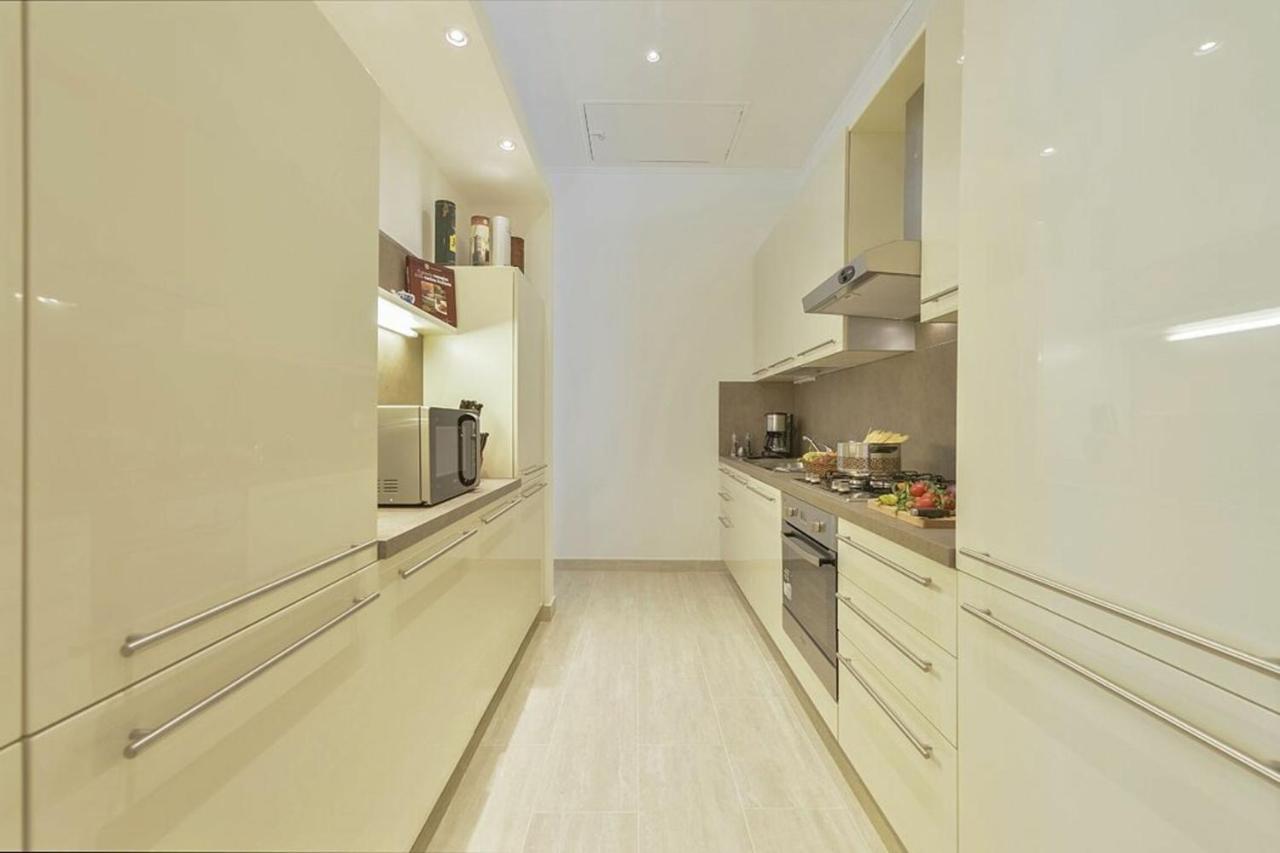 Apartment Palazzo Anselmi By Halldis Florence