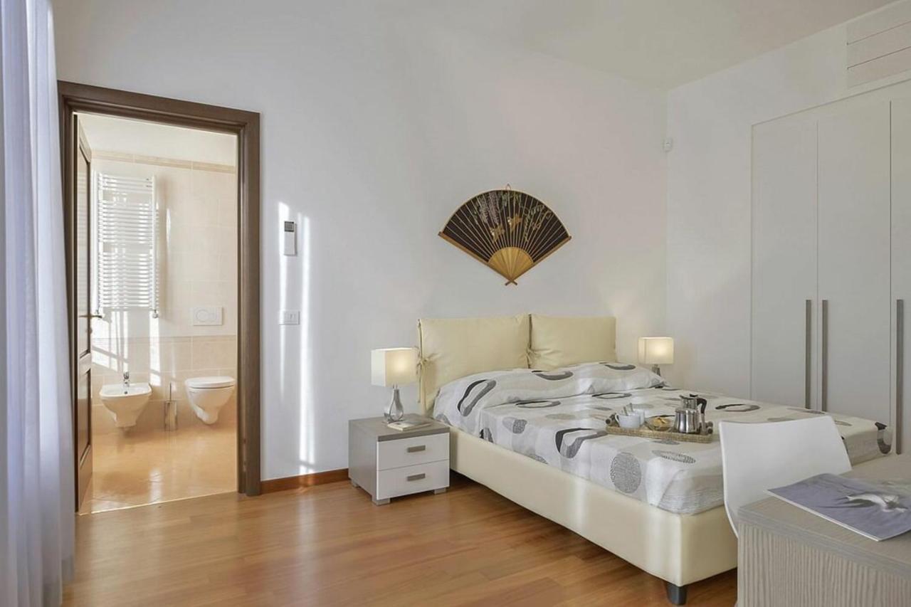 Apartment Palazzo Anselmi By Halldis Florence
