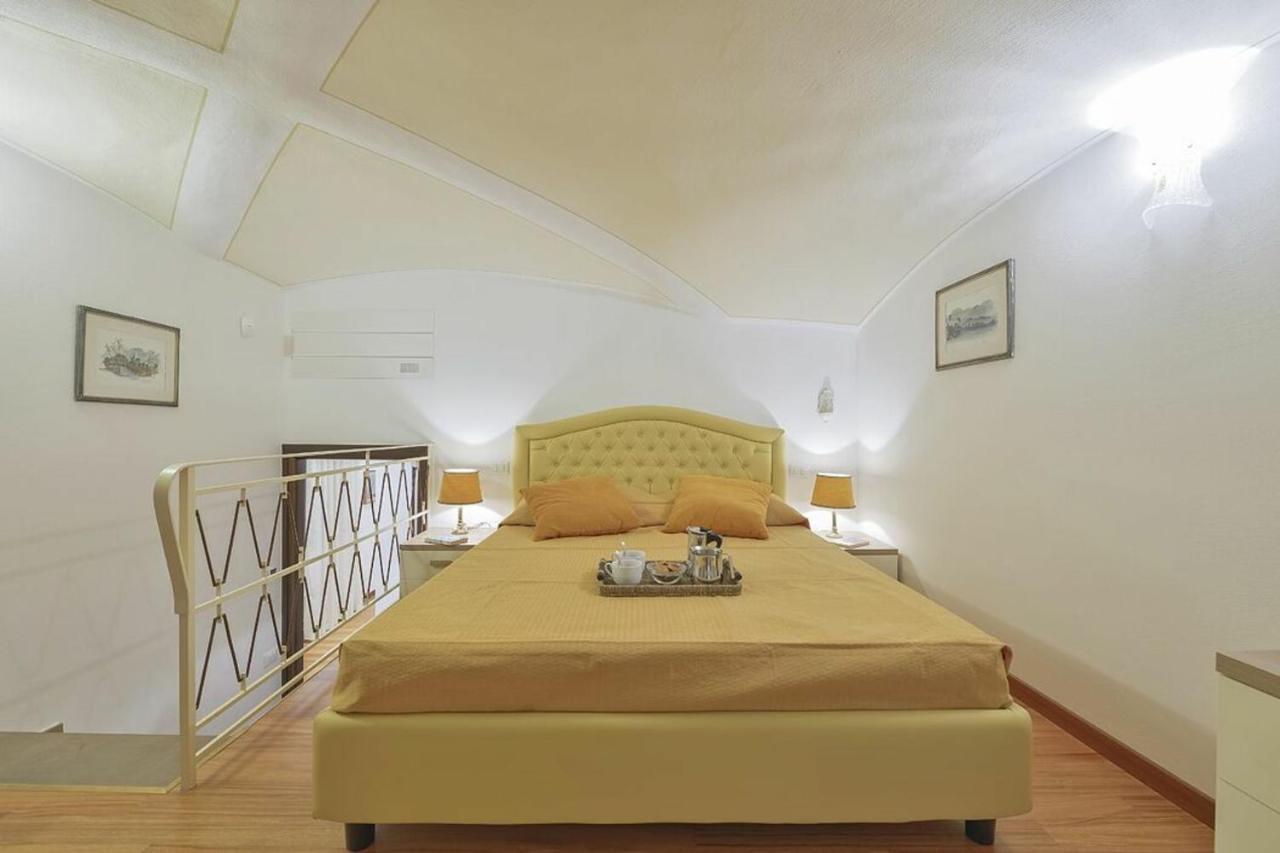 Apartment Palazzo Anselmi By Halldis Florence
