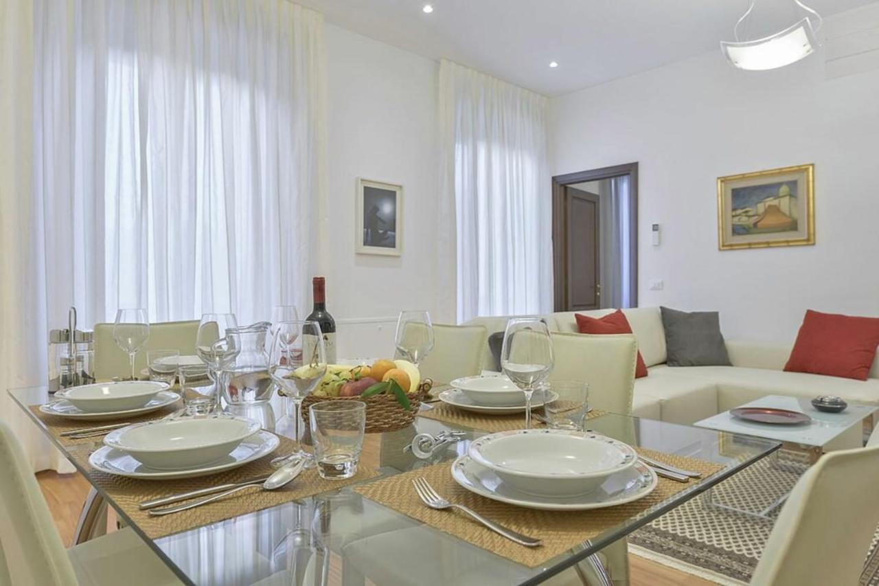 Apartment Palazzo Anselmi By Halldis *