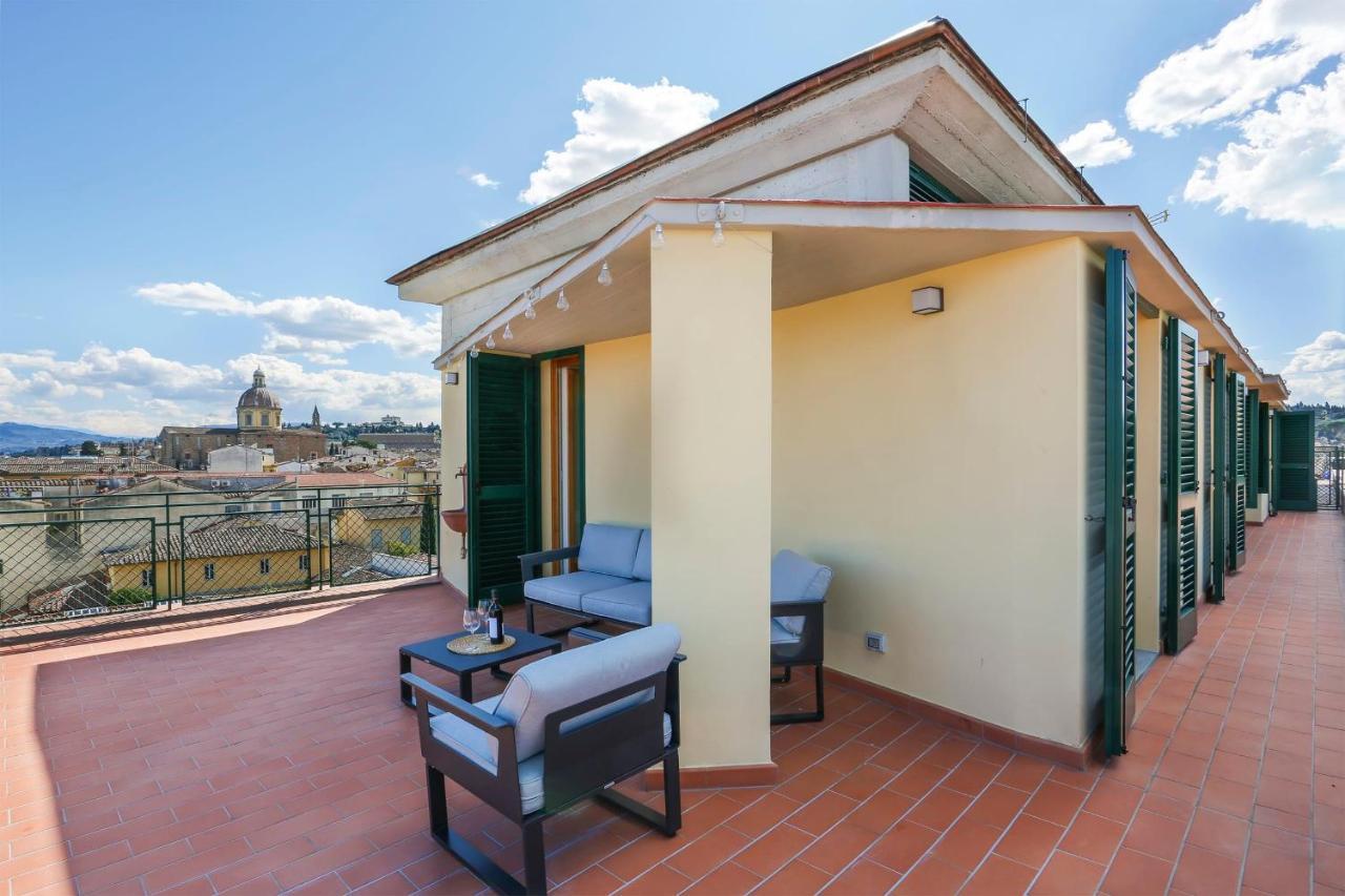 Penthouse With Big Terrace In Oltrarno Apartment *