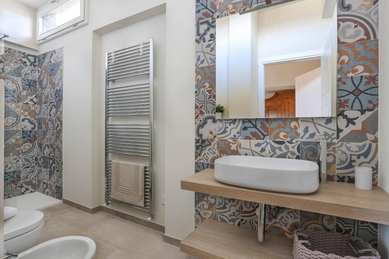Apartment Penthouse With Big Terrace In Oltrarno Florence