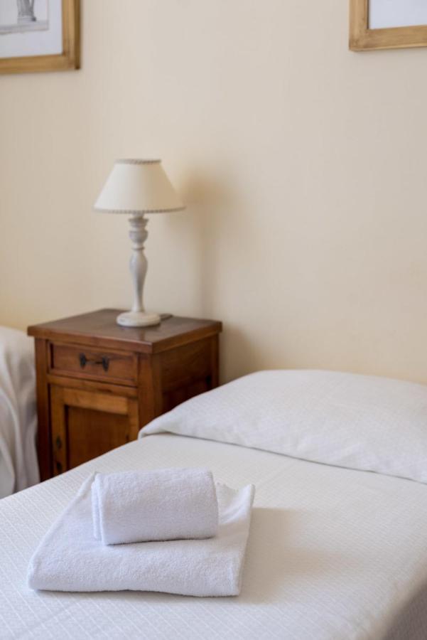 Apartment Charming 2bed Overlooking Duomo - Hosted By Sweetstay *