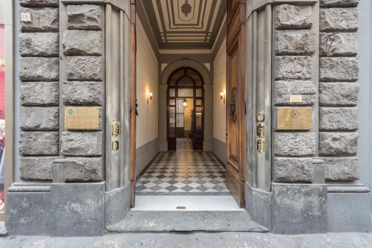 Charming 2bed Overlooking Duomo - Hosted By Sweetstay * Florence