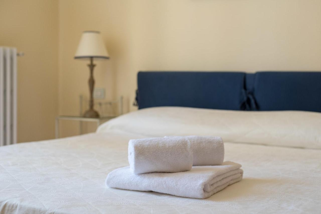 Charming 2bed Overlooking Duomo - Hosted By Sweetstay Apartment *