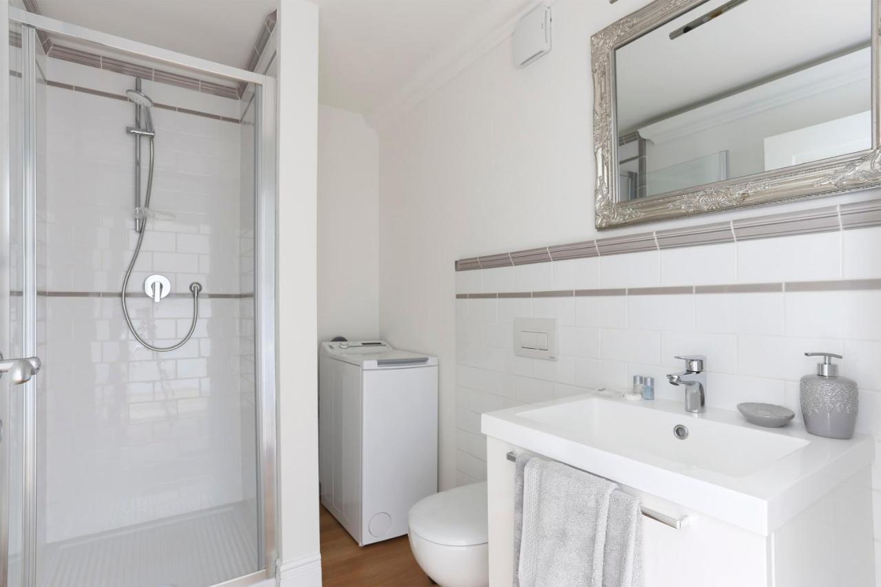 Apartment Design In The Heart Of - Hosted By Sweetstay