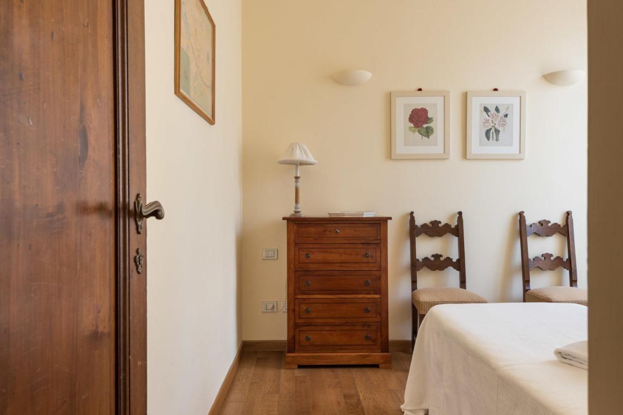 Charming 2bed Overlooking Duomo - Hosted By Sweetstay Florence