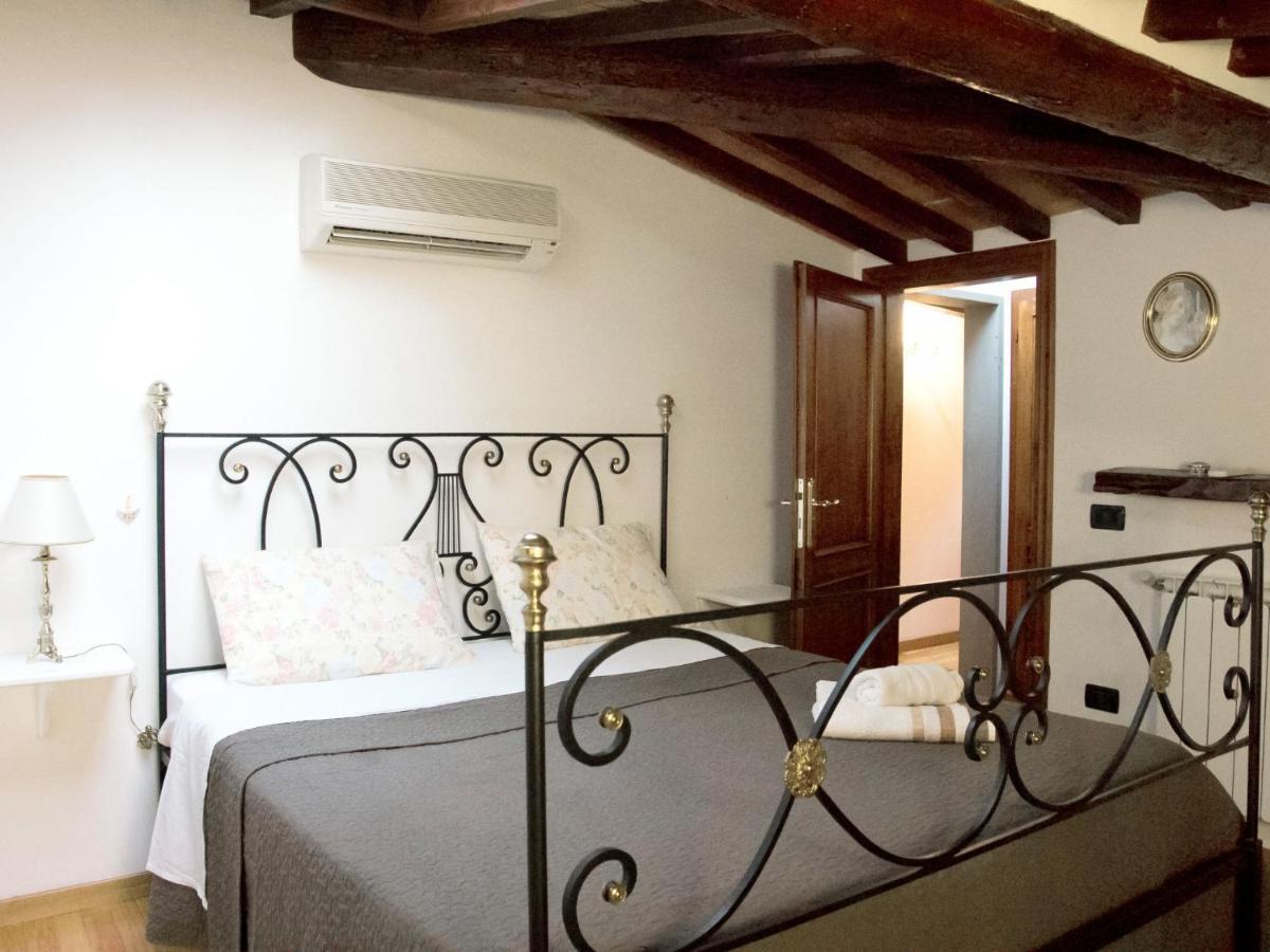Gli Artisti By Interhome