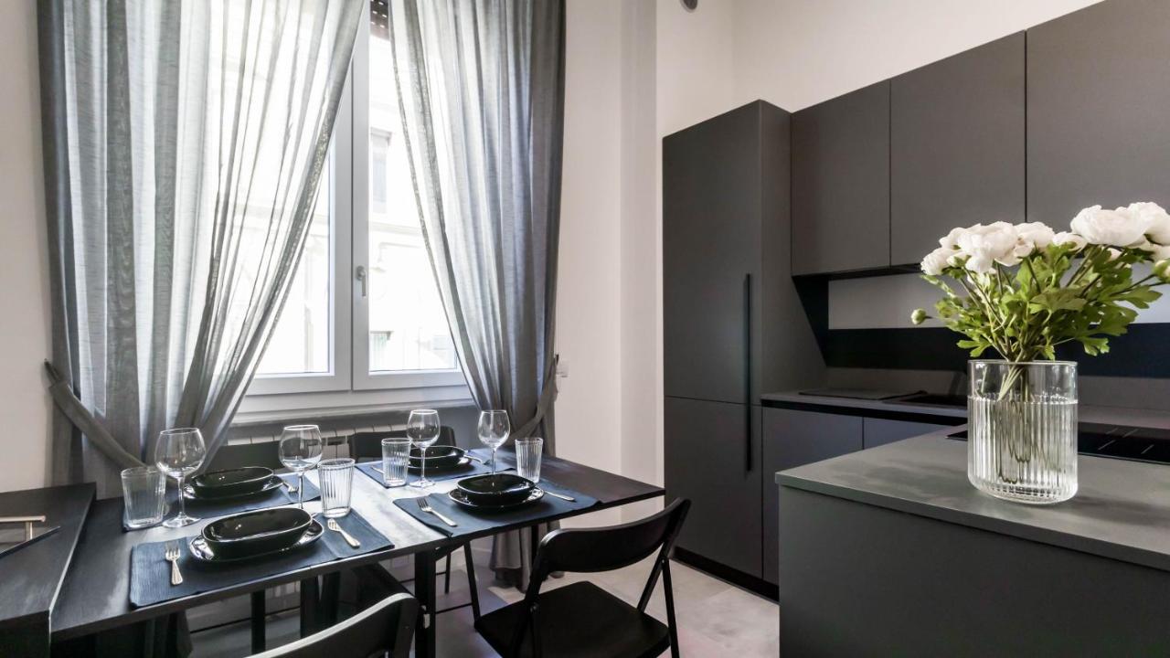 Cavour 82