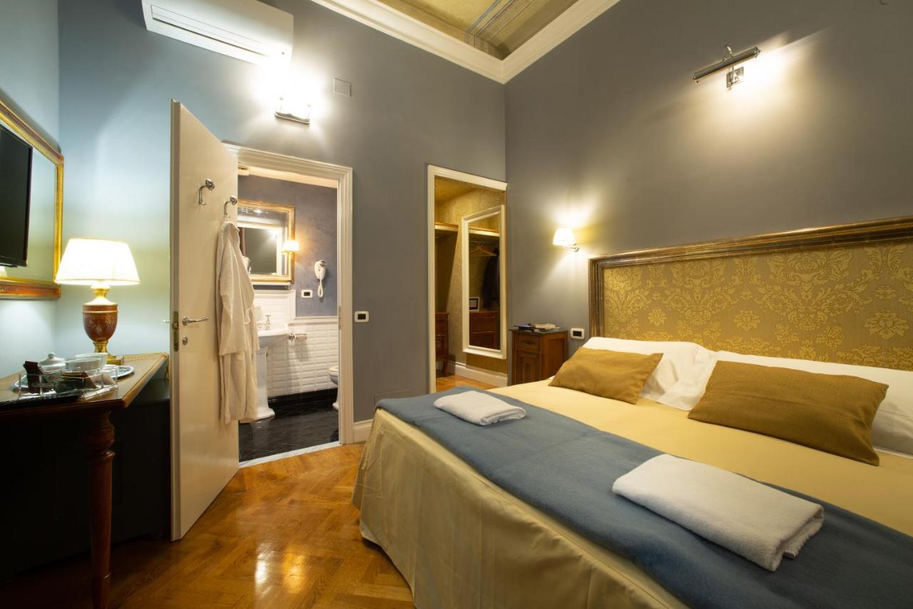 Boutique Torre De' Conti 2*