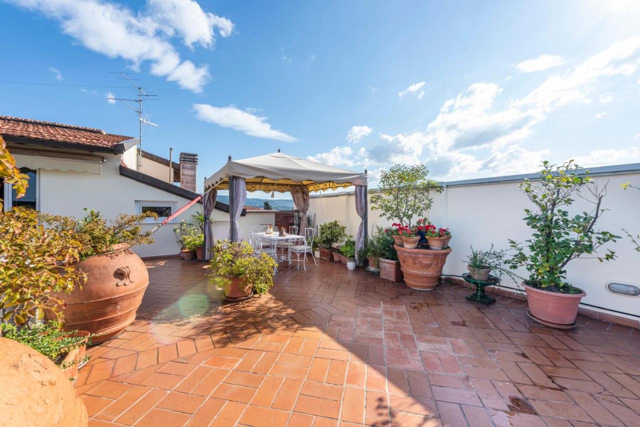 Exclusive Penthouse , Skyline View , With Parking Appartement *