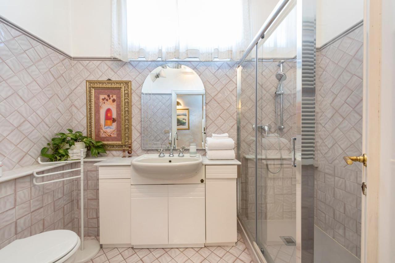 Exclusive Penthouse , Skyline View , With Parking Appartement *