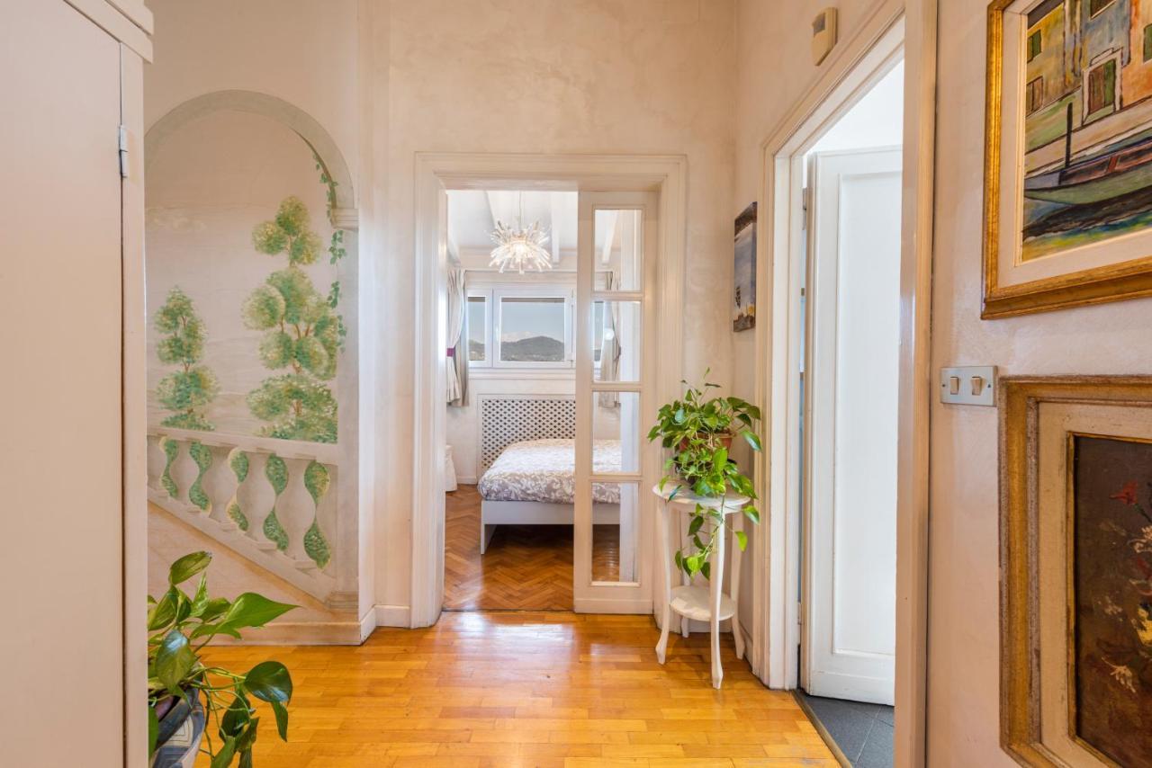 Exclusive Penthouse , Skyline View , With Parking Apartment