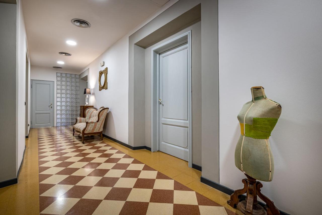 Yid Five Luxury Suites Apt With Secret Garden *