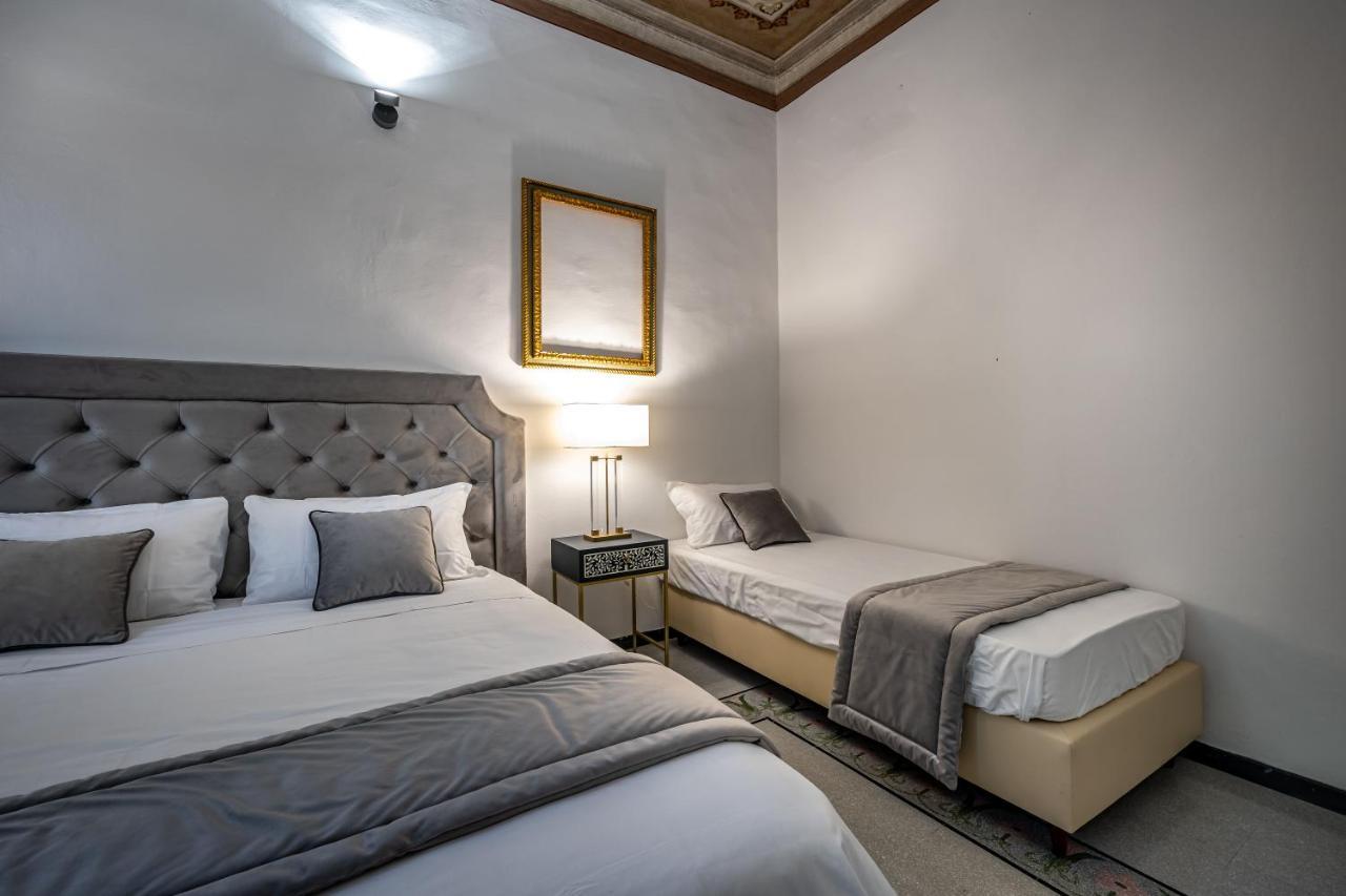 Yid Five Luxury Suites Apt With Secret Garden Florence