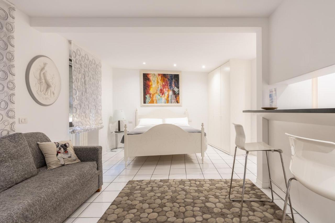 Apartment - Por Santa Maria Florence