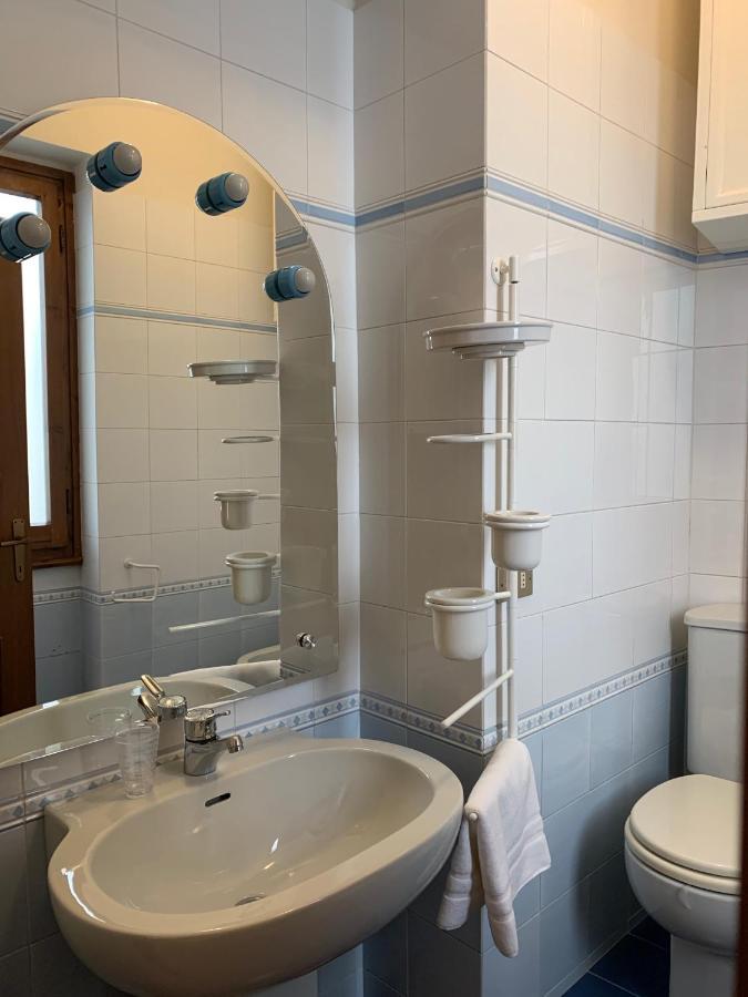 Signoria With Patio Apartment Florence