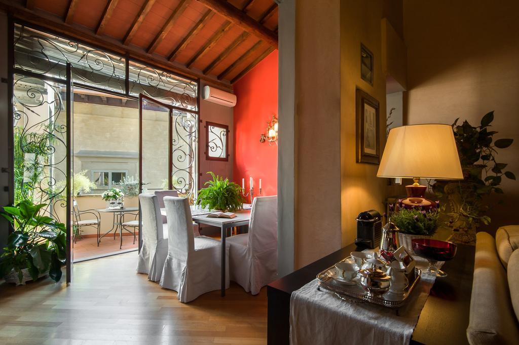 Capri Moon Guest house 2*