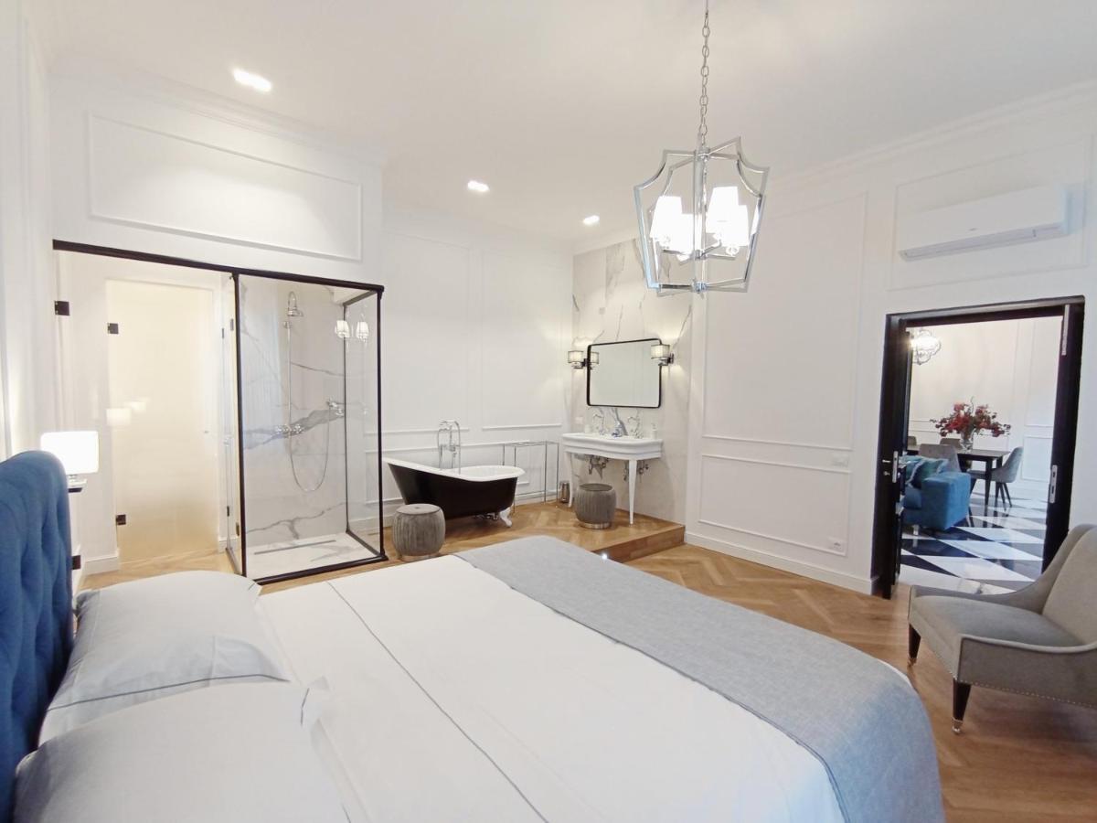 Aparthotel The Buckley Firenze Florence
