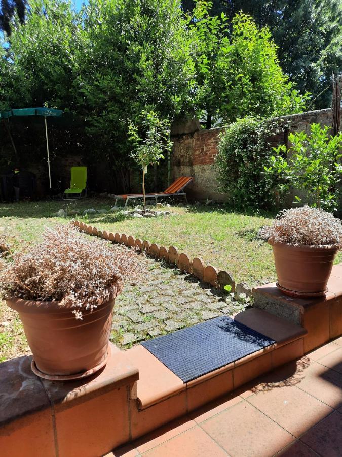 Au Jardin De Florenz