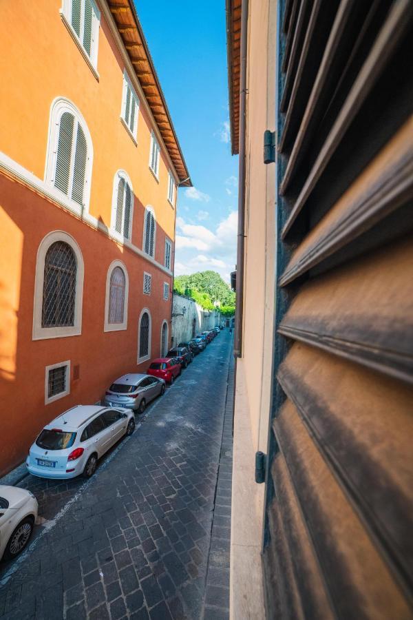 S1 - Serristori Tower Apt - Dolcevita Apartment Florenz