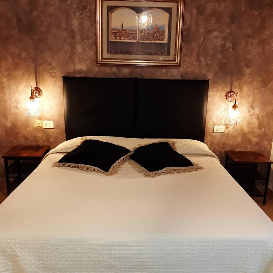 Victoria Hotel 3*